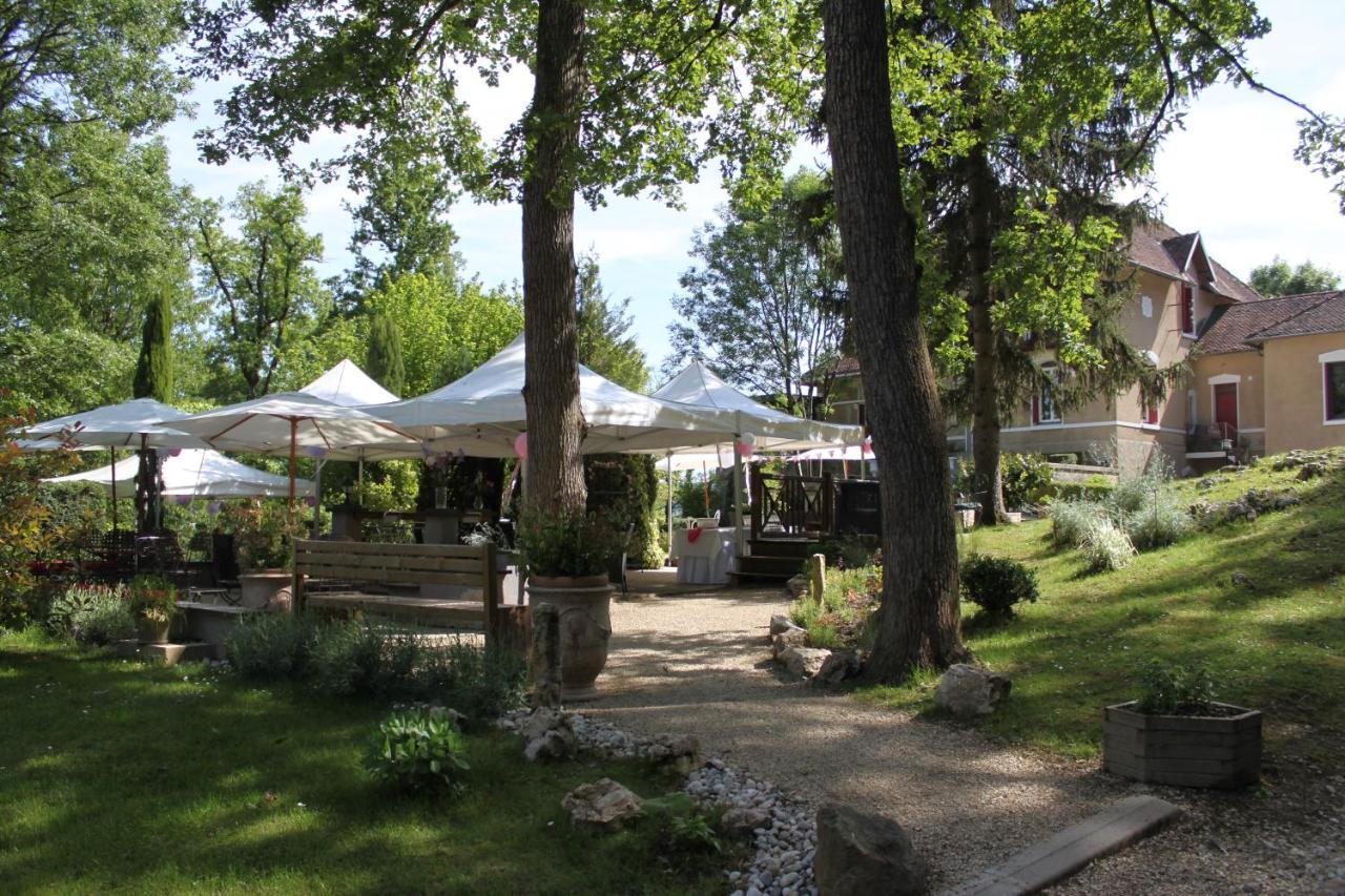 Hotel La Garenne De *